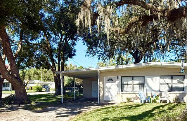 2207 Vine Street photos photos