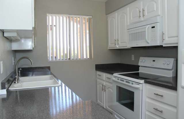 Renovated 2x2 Condo Located in N Phoenix! photos photos Renovated 2x2 Condo Located in N Phoenix! photos photos