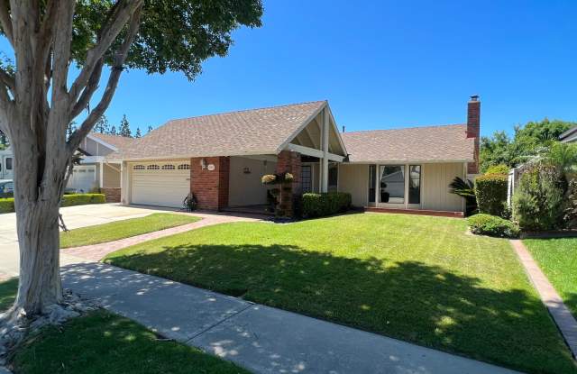 Wonderful 4 Bed 2 Bath Single Family Home in Tustin photos photos