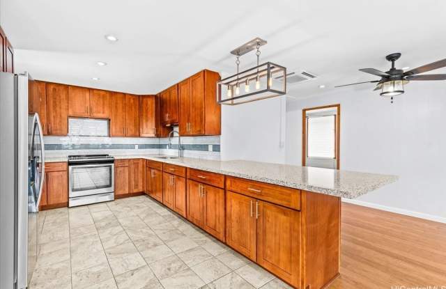 87-885 Hakeakea Street photos photos