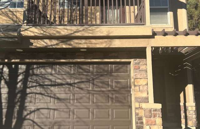 Modern Three Bedroom Townhouse - 1556 West 140 North, Pleasant Grove, UT 84062