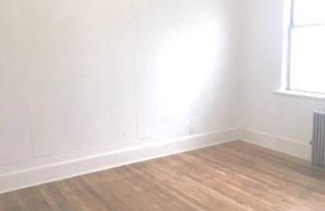 90-19 198th Street Gallery 4