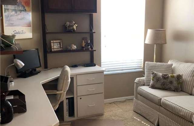 9260 Bayberry BEND Gallery 3