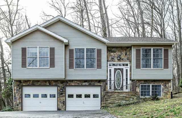 423 Flower Drive photos photos 423 Flower Drive photos photos