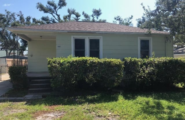 1606 Lake Ave - 1606 Lake Avenue, Panama City, FL 32401