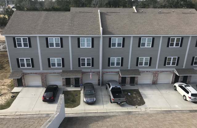706 Plum Lane - 706 Plum Ln, D'Iberville, MS 39540
