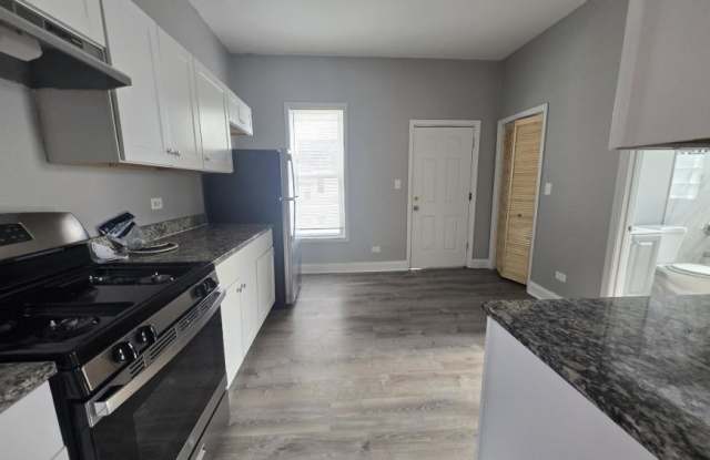 1355 E 76th photos photos