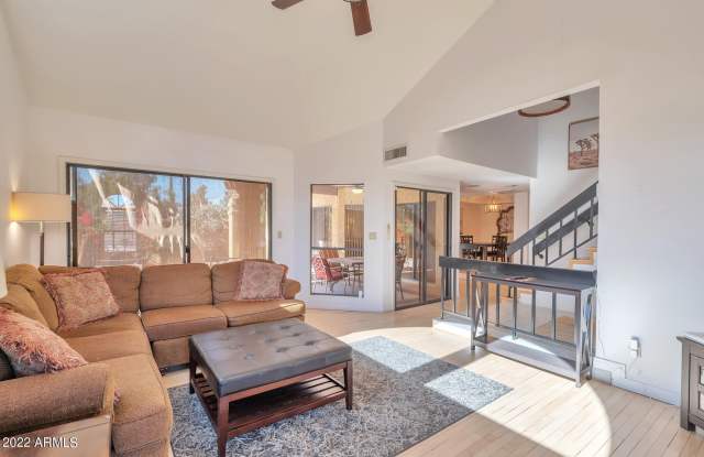 10566 N 87TH Place Gallery 3