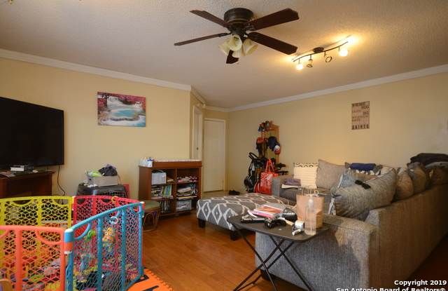 13031 CHIMNEY OAK DR Gallery 3
