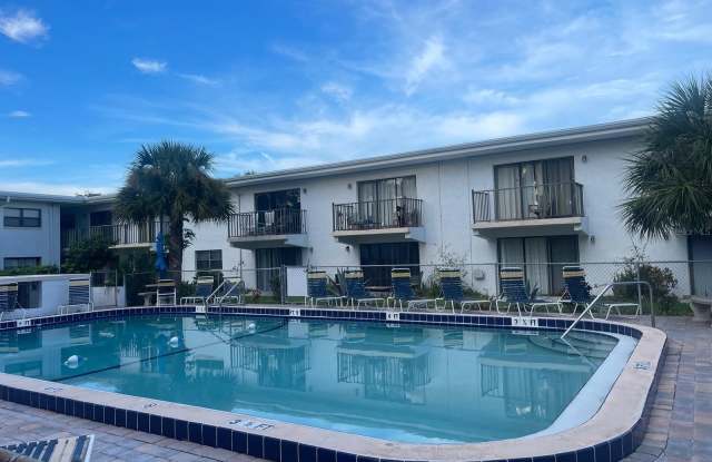 1504 VIRGINIA AVENUE - 1504 Virginia Avenue, Daytona Beach, FL 32114