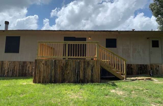 Double-Wide Mobile Home. Housing Accepted! - 190 Circle Park Drive, Nacogdoches County, TX 75964