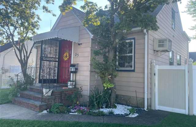 25 Grand Street photos photos