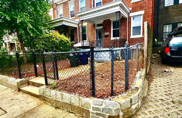 3540 WARDER STREET NW photos photos