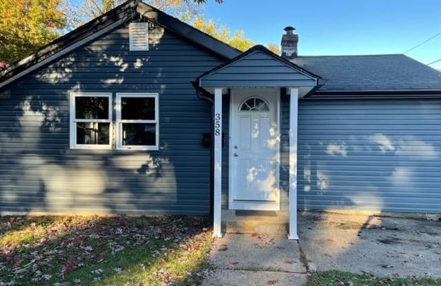 358 Matawan Rd - 358 Matawan Road, Laurence Harbor, NJ 08879