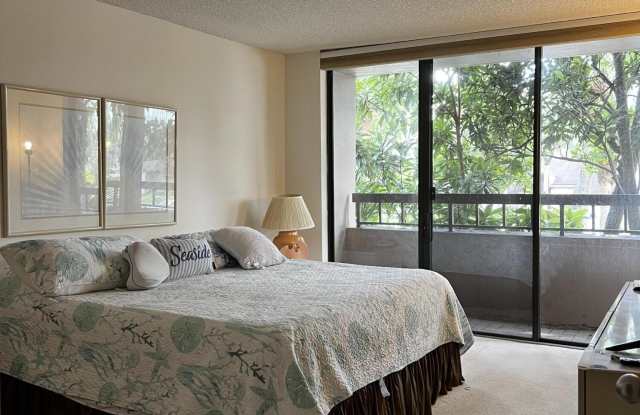 4702 Fountains Drive Gallery 4