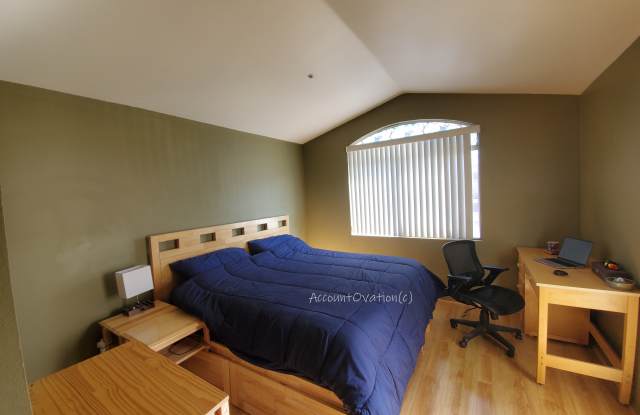 1305 Jamaica Lane photos photos