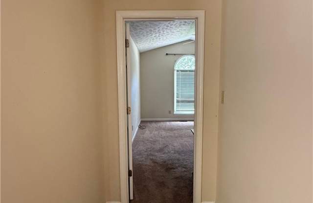 6731 WINCHESTER Drive Gallery 2