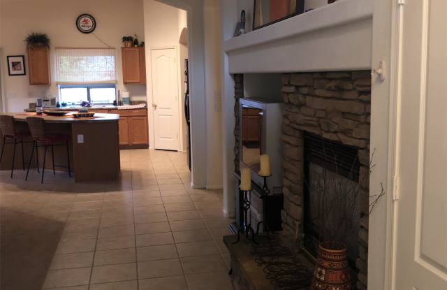 29193 North Mountain View Road Gallery 2