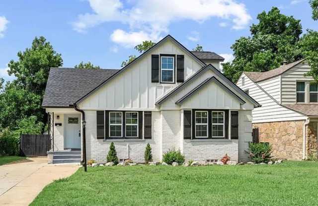 Charming Central OKC/Venice Neighborhood home / 3 bed/2 bath / Refrigerator/ W INCLUDED / Detached Garage photos photos