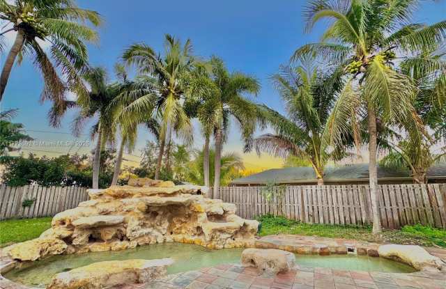 3699 Lakeview Blvd - 3699 Lakeview Boulevard, Delray Beach, FL 33445 3699 Lakeview Blvd - 3699 Lakeview Boulevard, Delray Beach, FL 33445