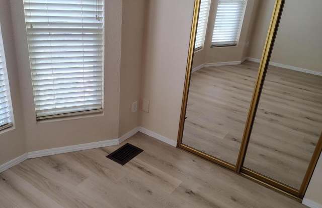 6058 S Cypress Point Drive Gallery 4