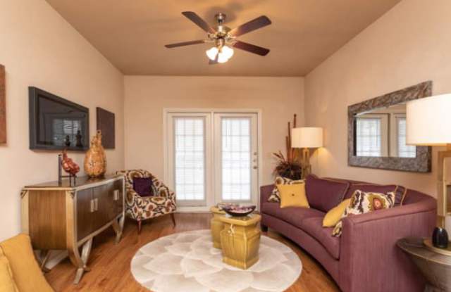 7493 Kitty Hawk Rd Gallery 1