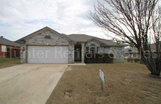 Close to Schools off of Chantz Drive! photos photos