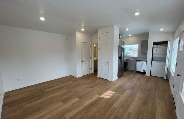 Brand New ADU with Separate Entrance Gallery 4