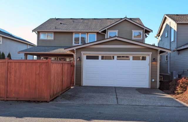 Downtown Snohomish Air-Conditioned 5 Bedroom House Gallery 1