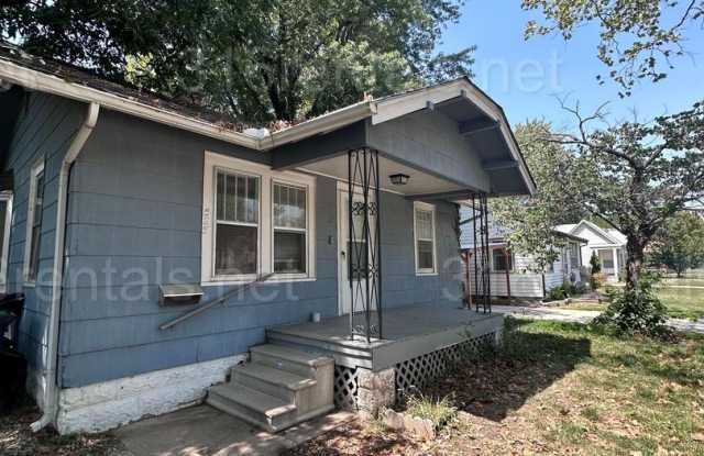$895- 2 bed 1 bath - Single Family Home photos photos