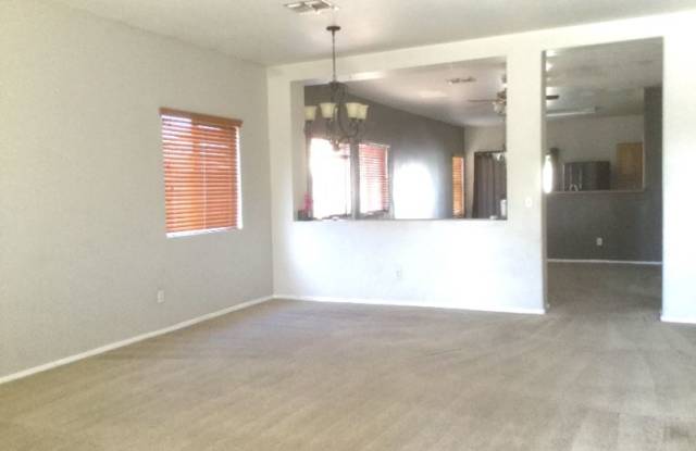 2637 N 118th Ave Gallery 2