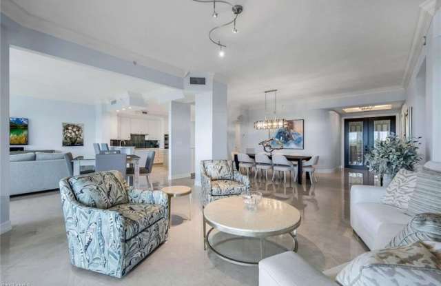 4811 Island Pond Ct Gallery 2