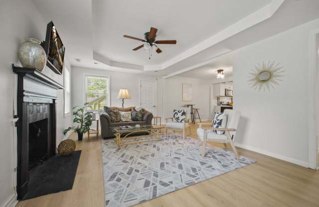 Pet-Friendly 3BR near Grady, Downtown & Airport Gallery 3