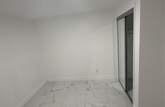 560 Jerome Street Gallery 2