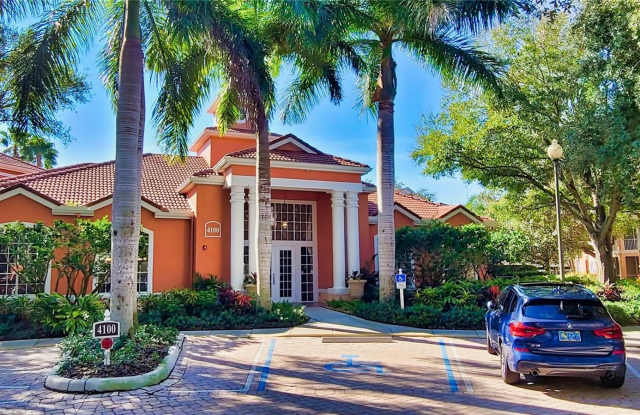 4134 CENTRAL SARASOTA Parkway Gallery 4