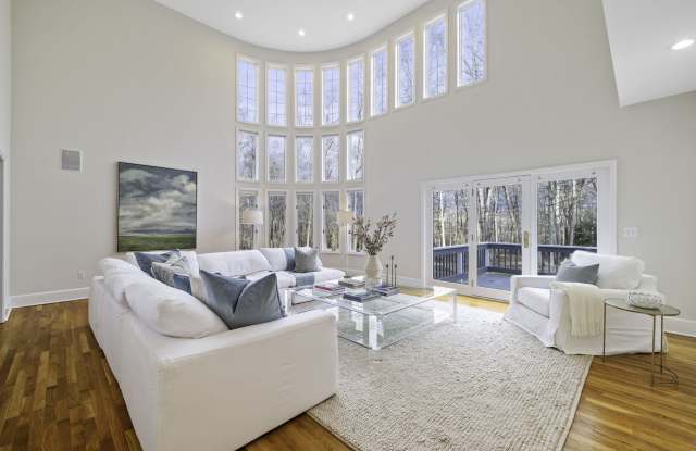 215 Paddock Hill Lane photos photos