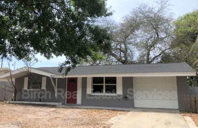 1639 Marengo Dr - 1639 Marengo Drive, Holiday, FL 34690