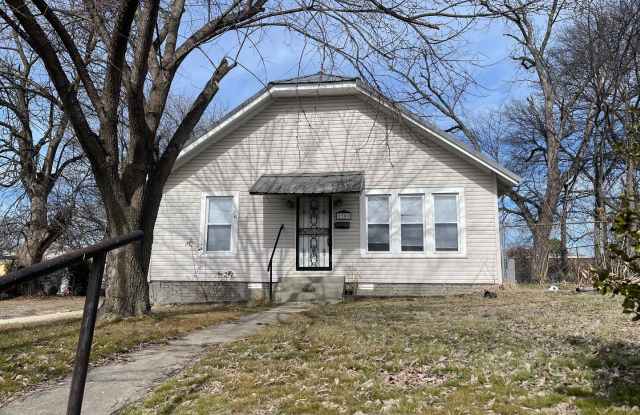 1300 Aggie, Jonesboro - House - **HUD ACCEPTED** - 1300 Aggie Road, Jonesboro, AR 72401