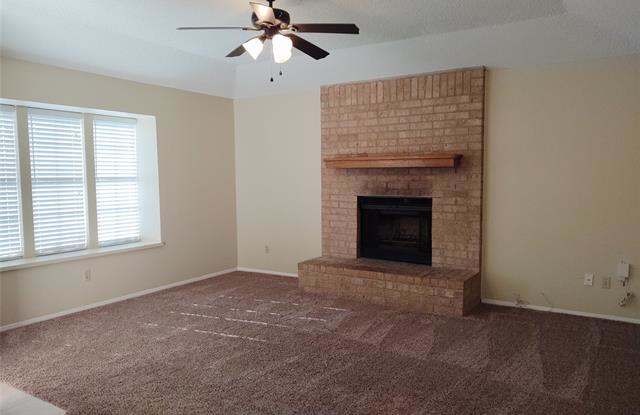 713 Windcrest Drive Gallery 2