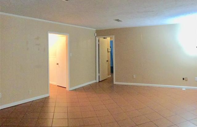 9825 Casa Loma Drive Gallery 2