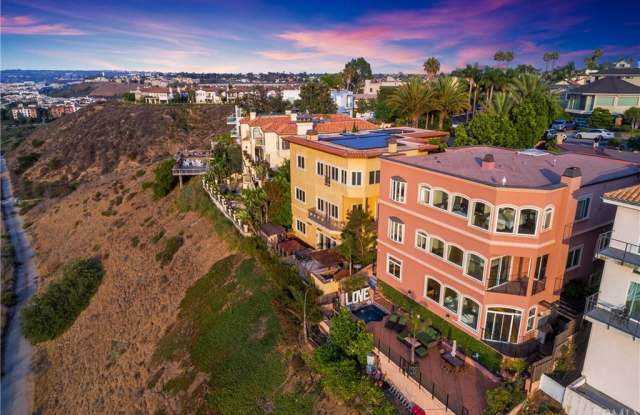 7755 Veragua Drive Gallery 3