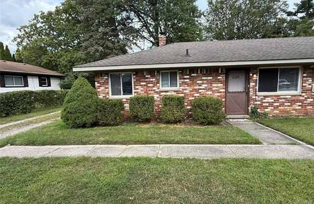 206 N John Street photos photos