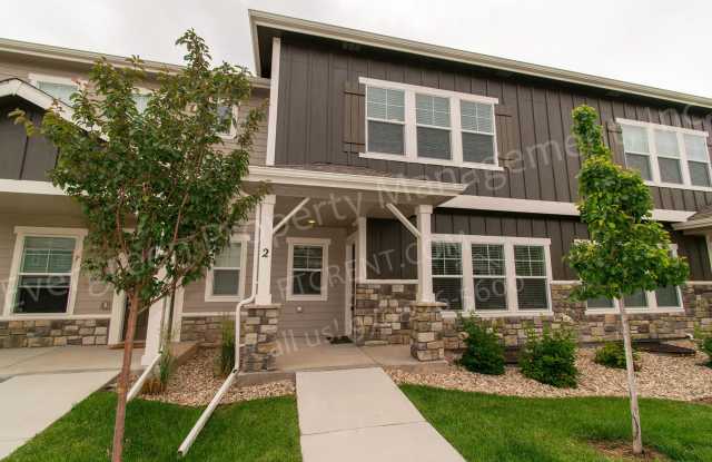 Gorgeous-Like new Town Home photos photos