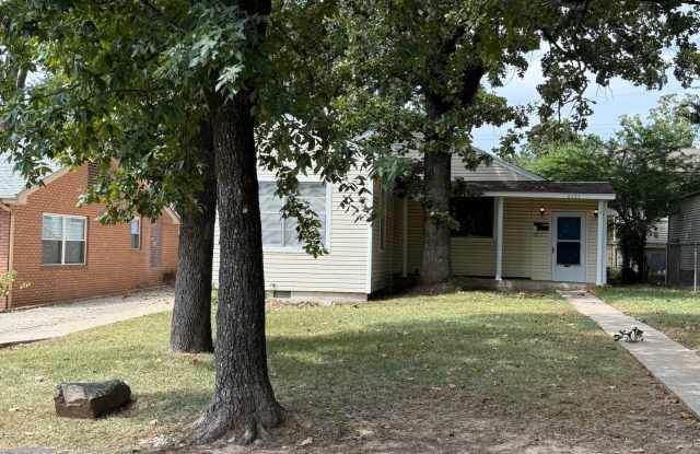6404 Longwood Rd., Cammack Village AR 72207 - Rare find 3br 1ba rental just a few blocks from Kavanaugh photos photos