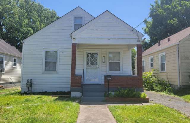Two Bedroom Home with Fenced In Backyard photos photos