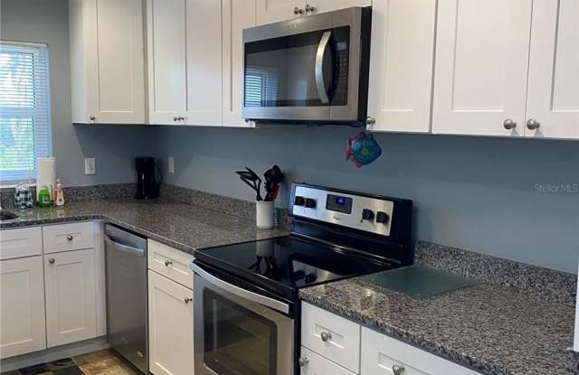 10427 WATERBIRD Way Gallery 2
