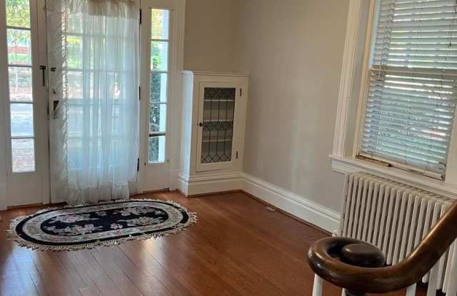 208 FAIRMONT Avenue Gallery 4