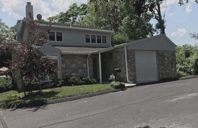 38 STONE MANOR CT - 38 Stone Manor Court, Towson, MD 21204