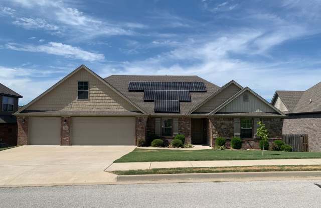 Solar Powered 4BR with Bonus Floor in Centerton photos photos
