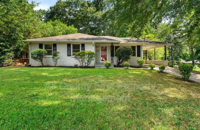2461 Fontaine Cir. photos photos